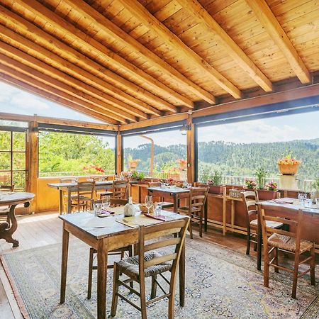 Agriturismo Di Charme E Ristorante Stallato Il Filo Di Paglia Carro Zewnętrze zdjęcie