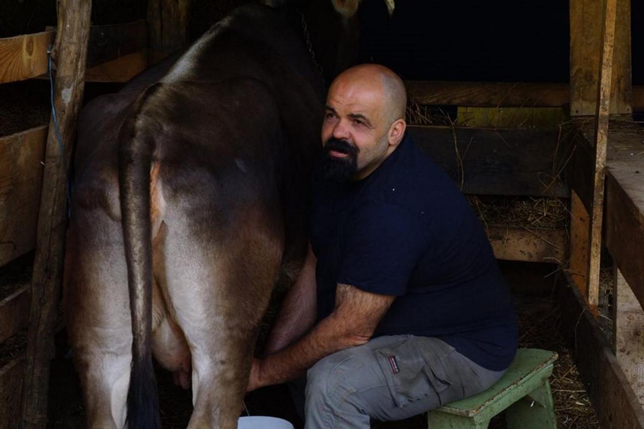 Agriturismo Di Charme E Ristorante Stallato Il Filo Di Paglia Carro Zewnętrze zdjęcie