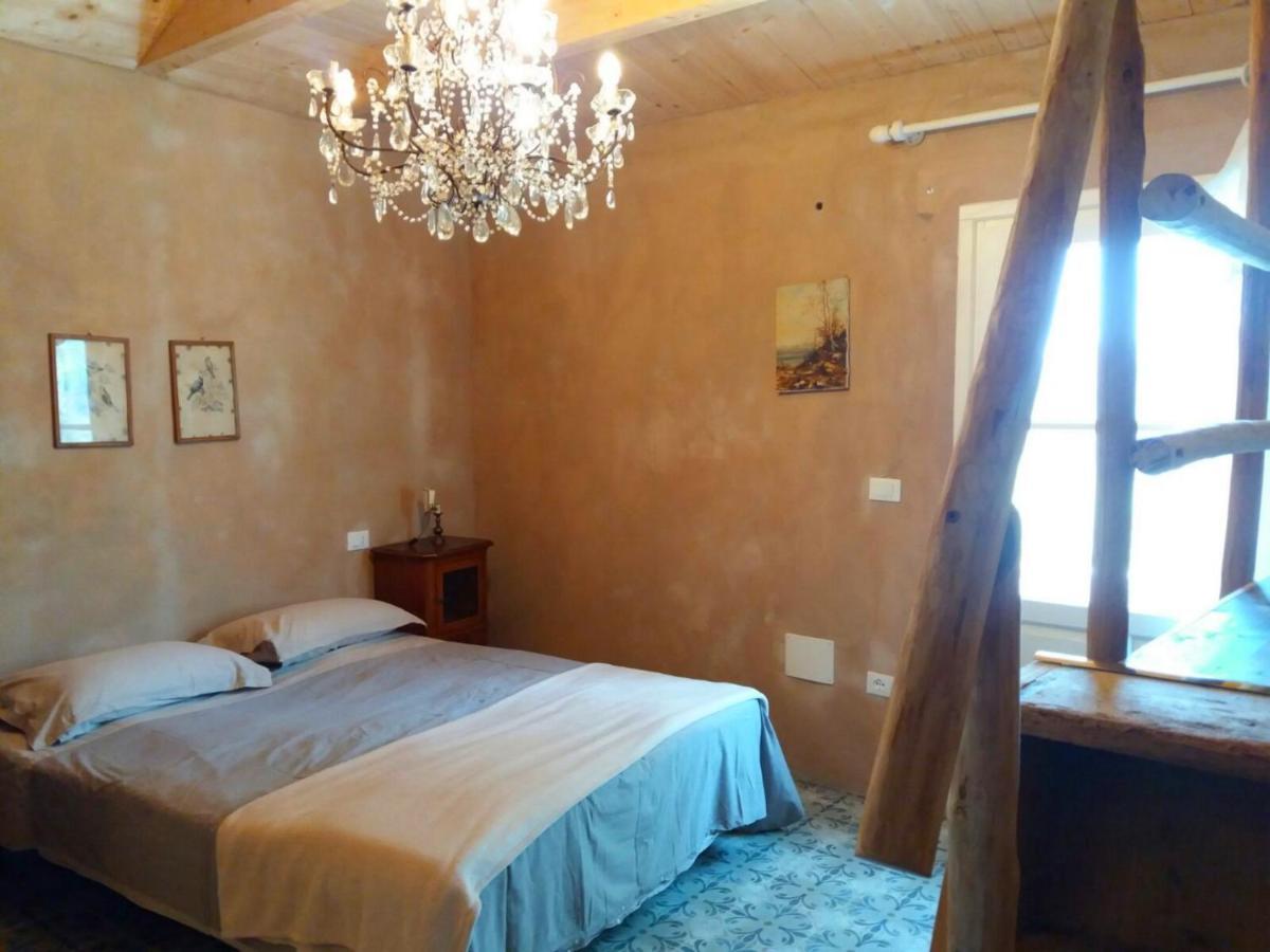 Agriturismo Di Charme E Ristorante Stallato Il Filo Di Paglia Carro Zewnętrze zdjęcie