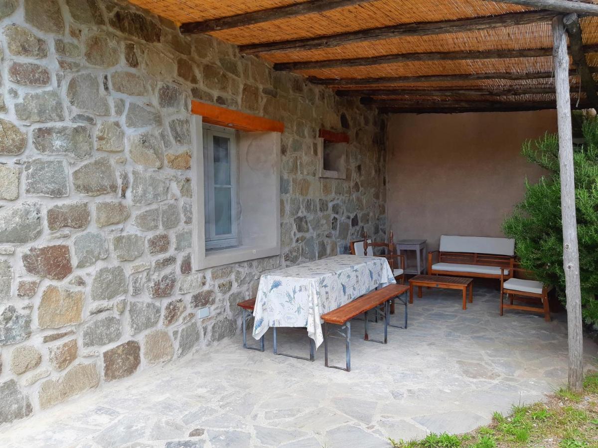 Agriturismo Di Charme E Ristorante Stallato Il Filo Di Paglia Carro Zewnętrze zdjęcie