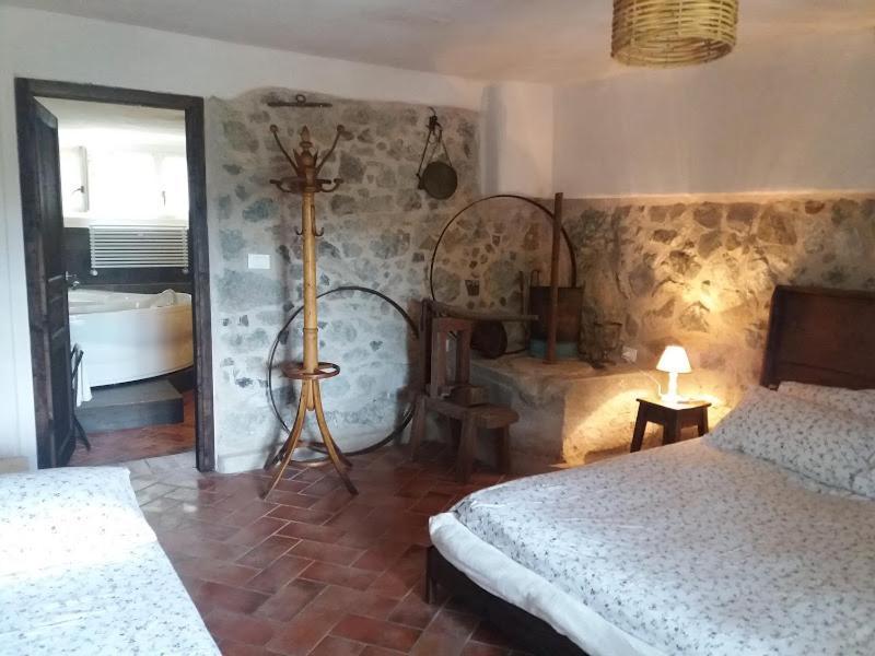 Agriturismo Di Charme E Ristorante Stallato Il Filo Di Paglia Carro Zewnętrze zdjęcie