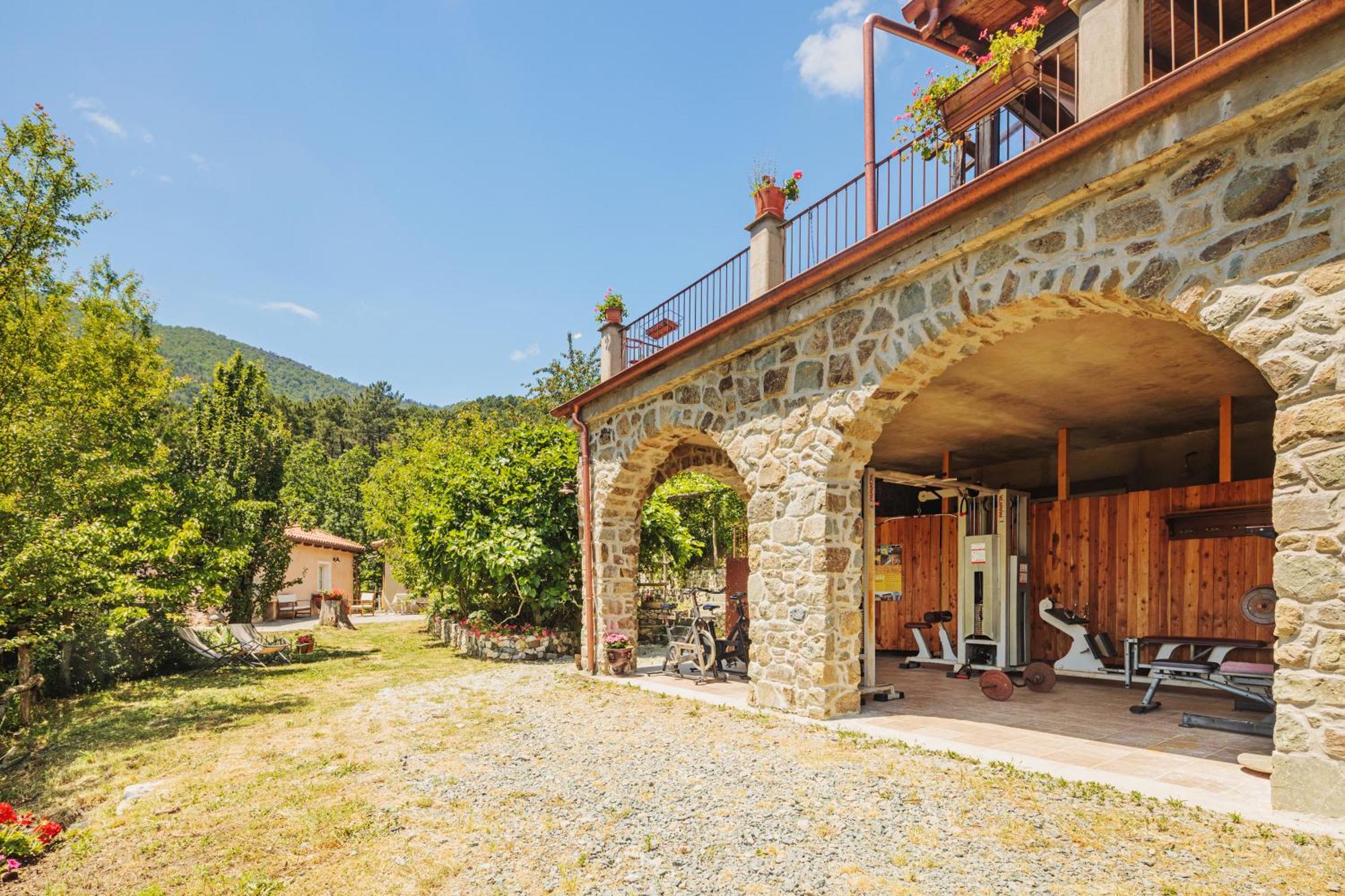 Agriturismo Di Charme E Ristorante Stallato Il Filo Di Paglia Carro Zewnętrze zdjęcie